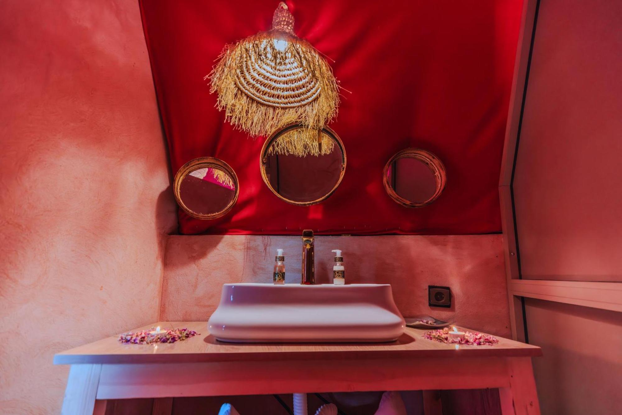 Luxury Camp Camelhouse Hotel Merzouga Exterior foto